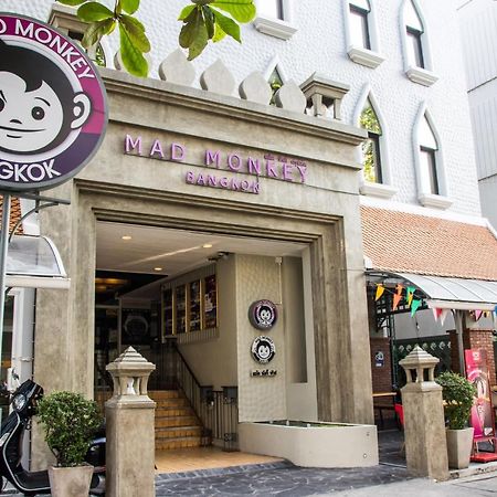 Mad Monkey Hostel Bangkok Exteriör bild
