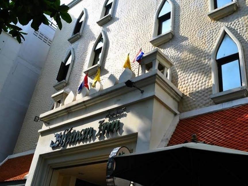 Mad Monkey Hostel Bangkok Exteriör bild